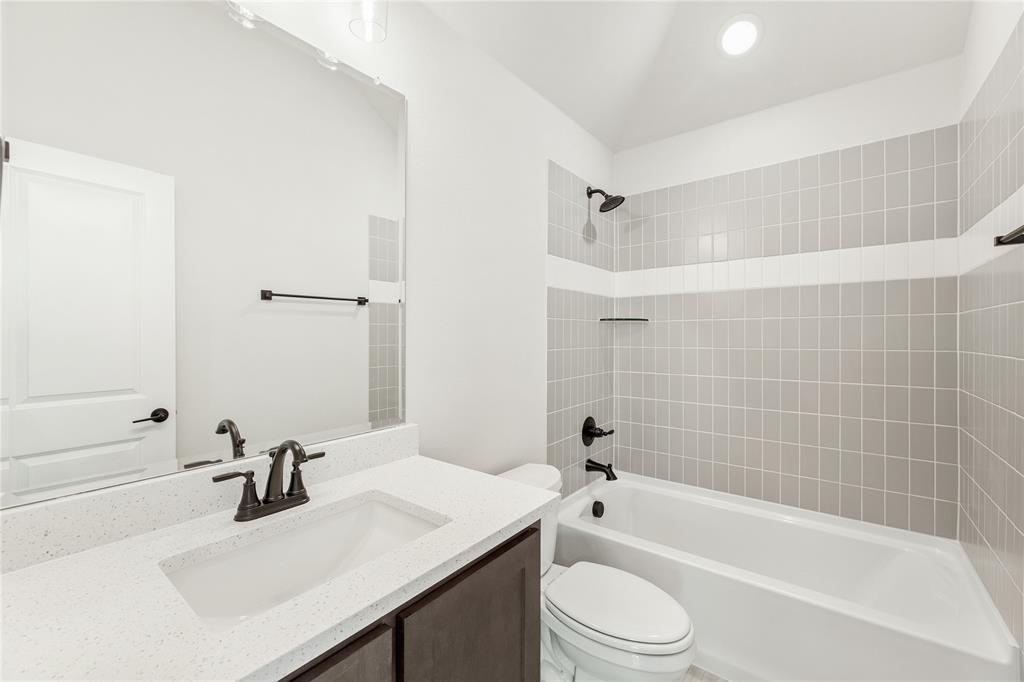 13133 Limestone Street Property Photo 32