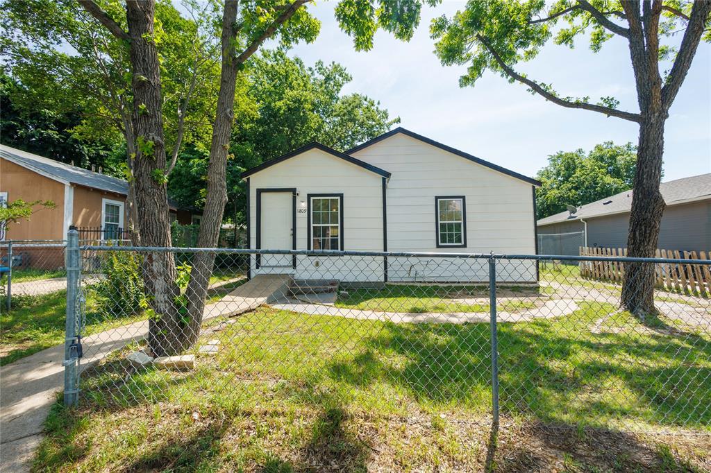 1809 Birdell Street Property Photo 1