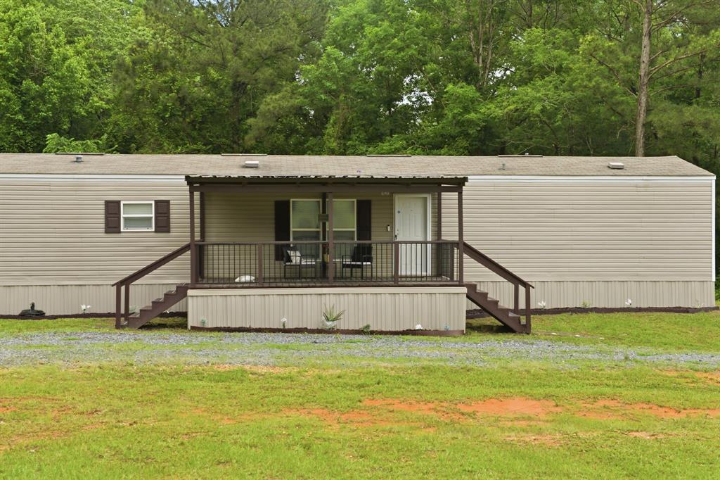 127 Almond Road Property Photo 1