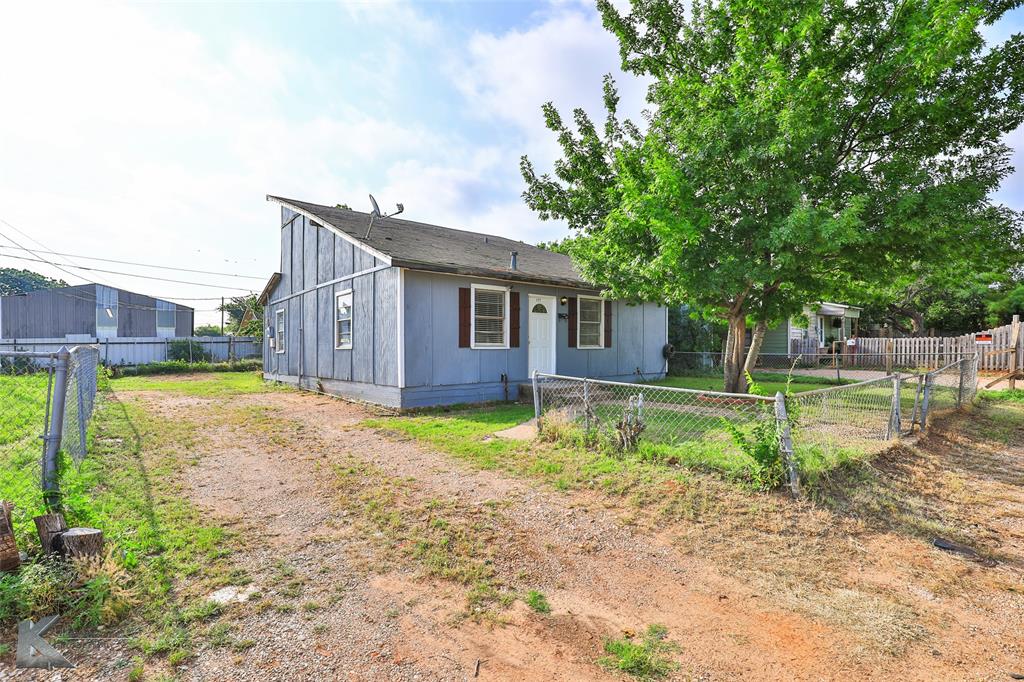 177 Maxwell Drive Property Photo 4