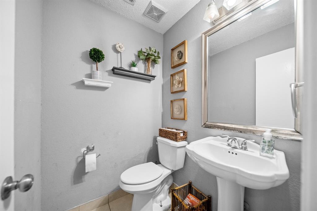 7713 Harbor Drive Property Photo 13