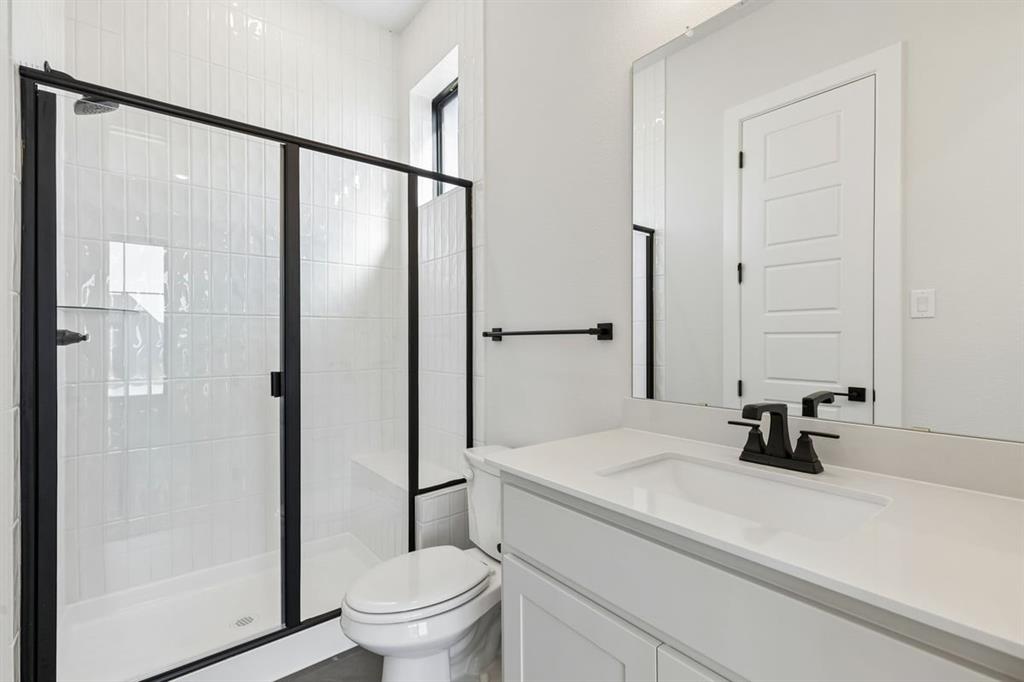 9511 Winter Bloom Street Property Photo 6