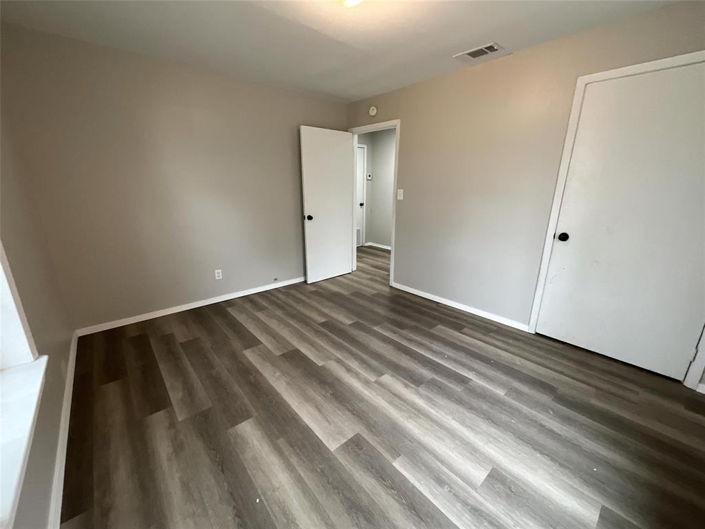 405 Beard Street Property Photo 6