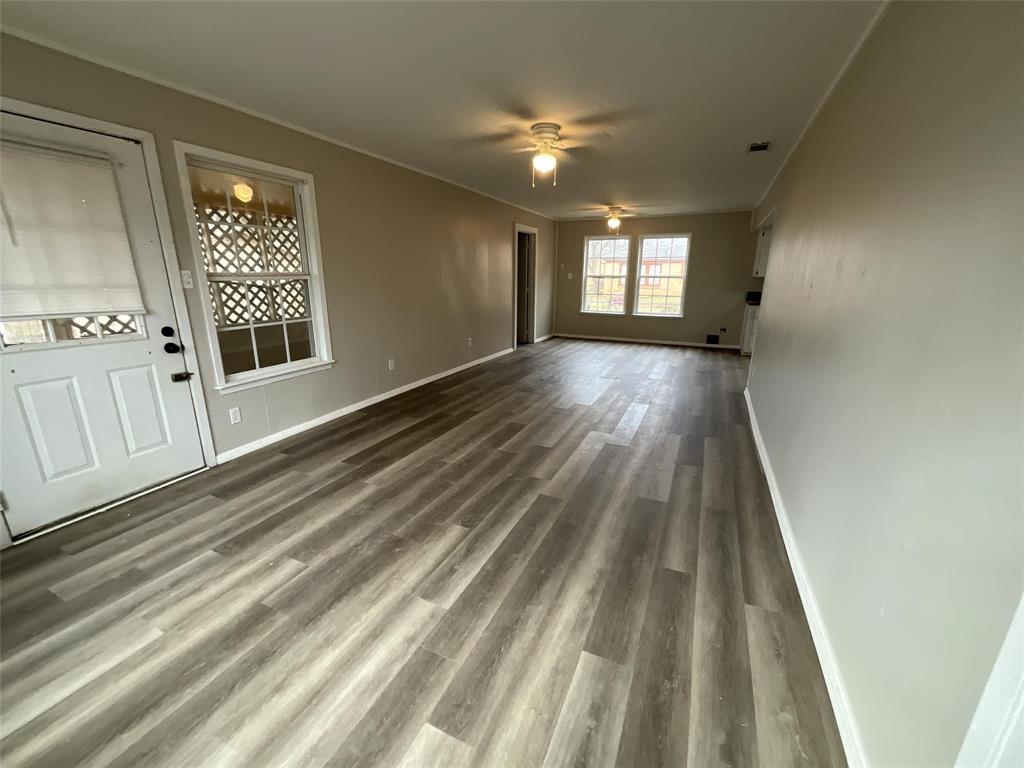 405 Beard Street Property Photo 11