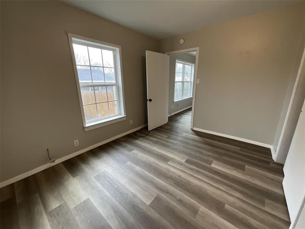 405 Beard Street Property Photo 13