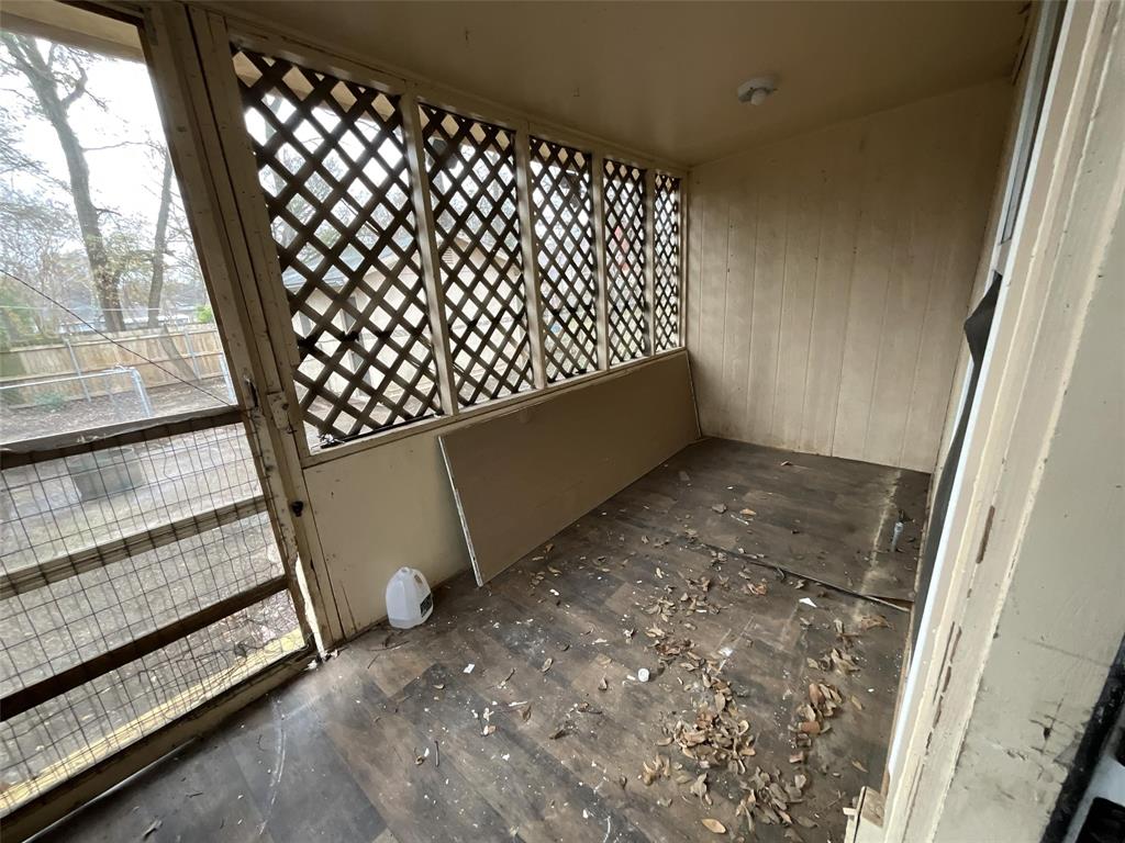 405 Beard Street Property Photo 14