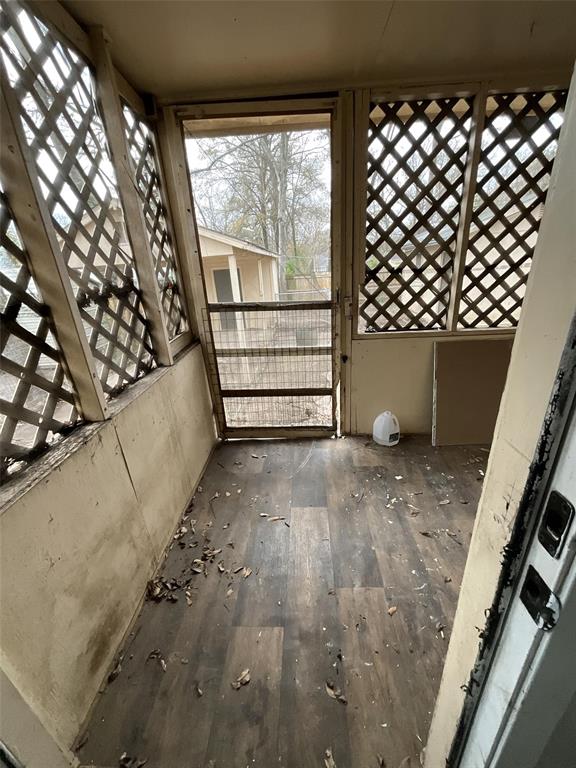 405 Beard Street Property Photo 15