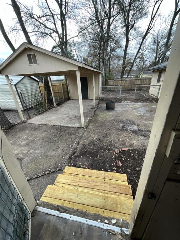 405 Beard Street Property Photo 16