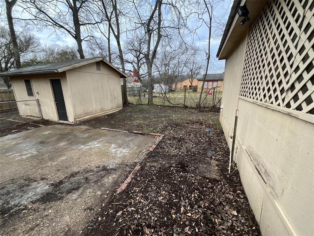 405 Beard Street Property Photo 19