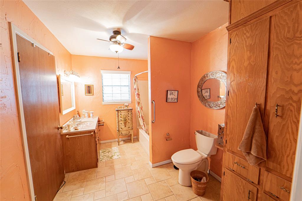 3267 County Road 320 Property Photo 10