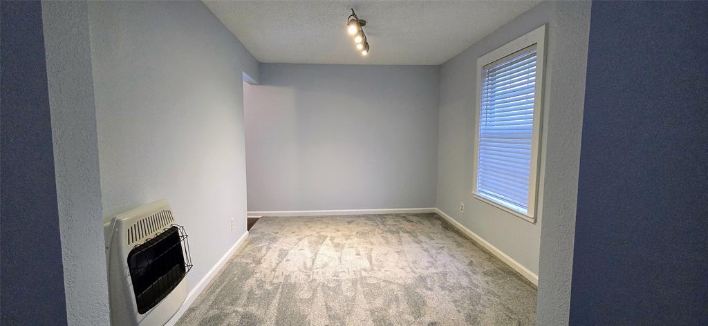2861 W Devitt Street Property Photo 6