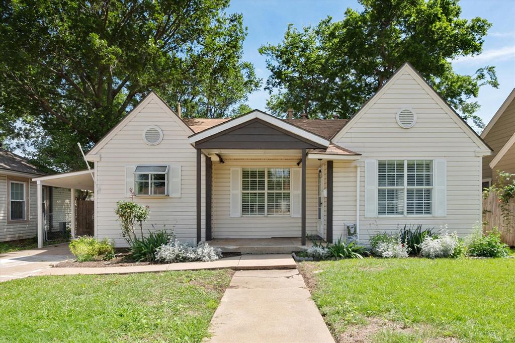 4521 Calmont Avenue Property Photo 2