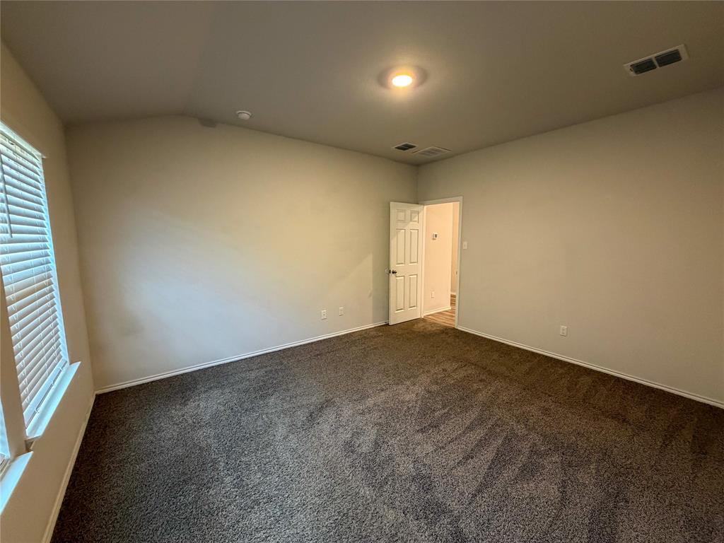 1036 Chambray Drive Property Photo 11