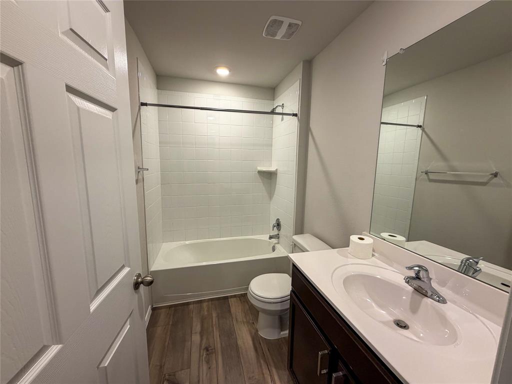 1036 Chambray Drive Property Photo 15