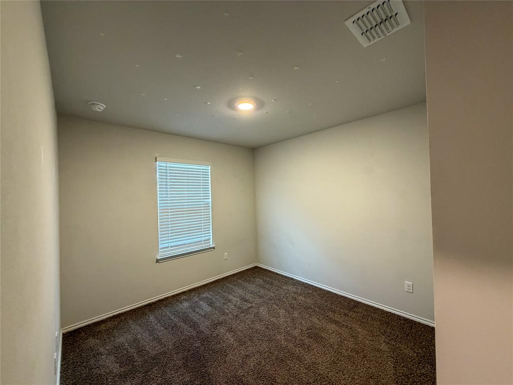 1036 Chambray Drive Property Photo 17