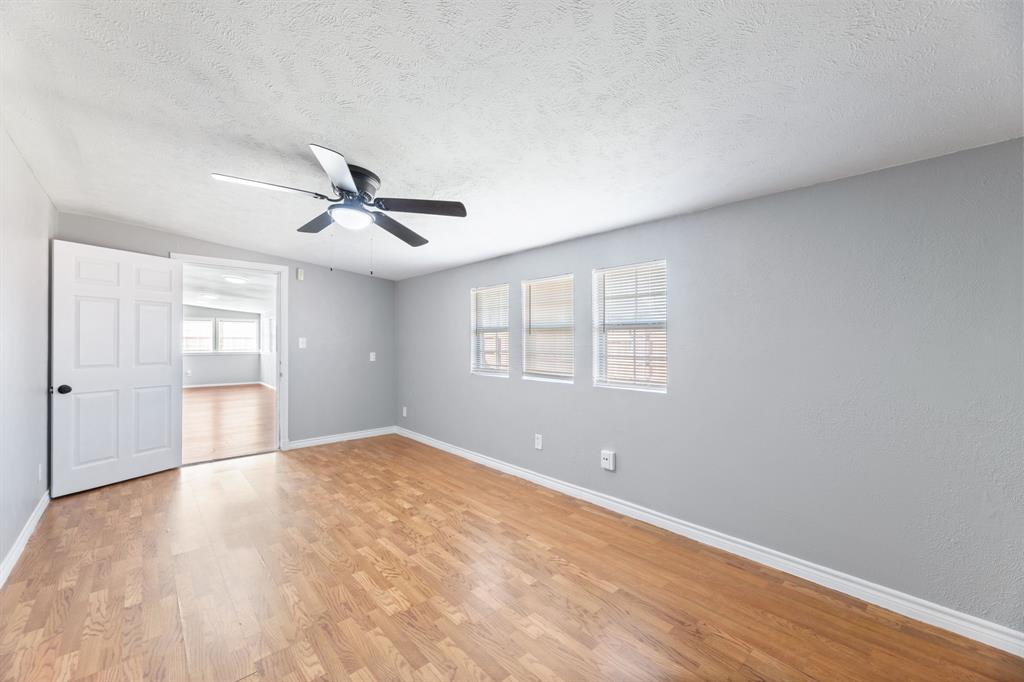 100 W Way Drive Property Photo 22