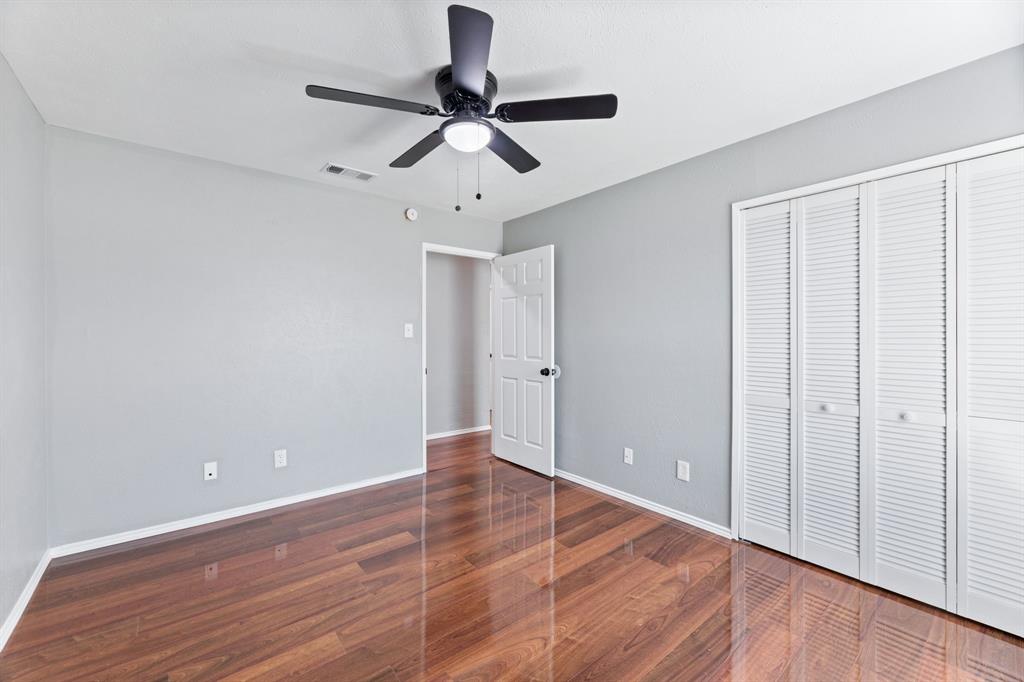 100 W Way Drive Property Photo 26