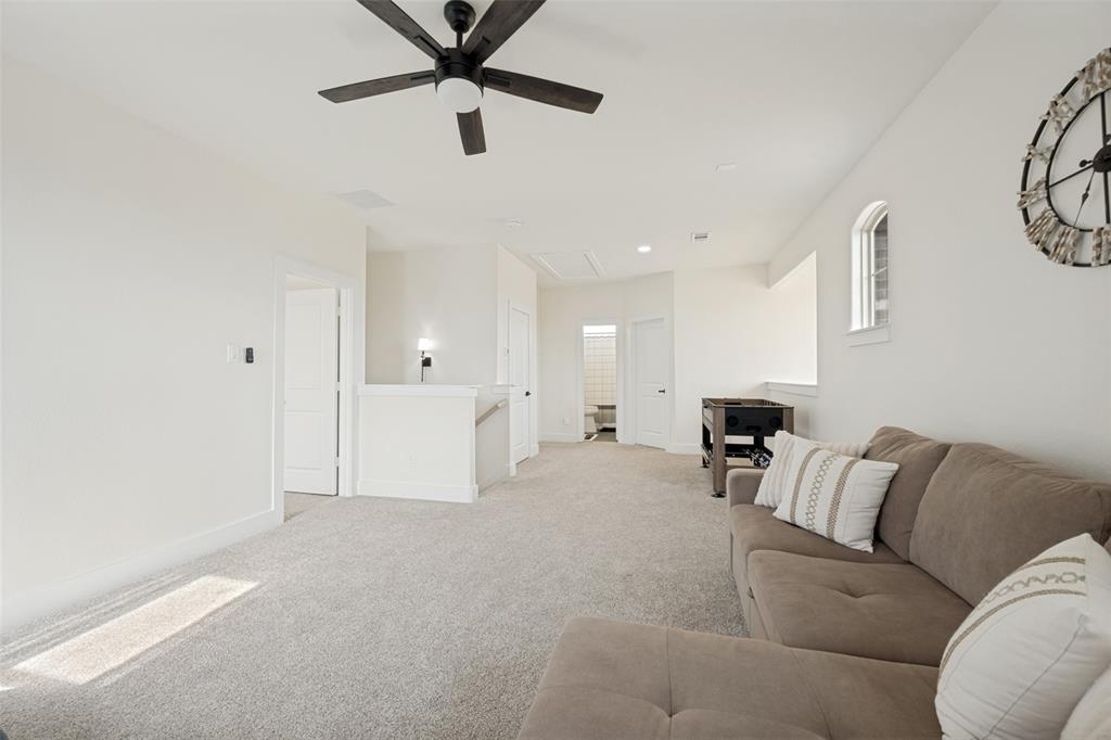 917 Cushing Drive Property Photo 26