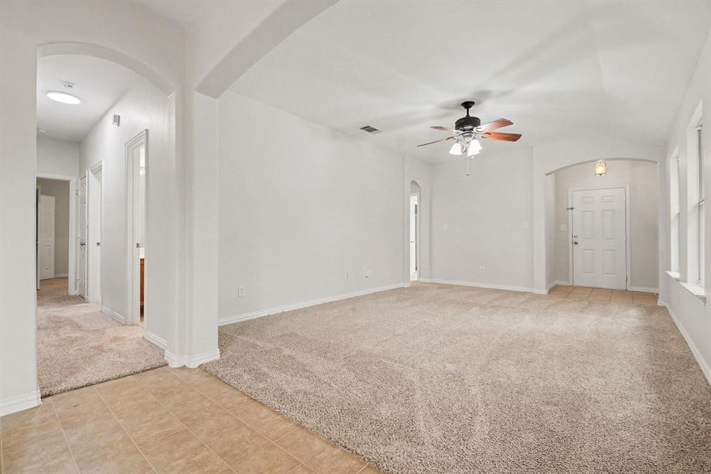 505 Creekside Drive Property Photo 13