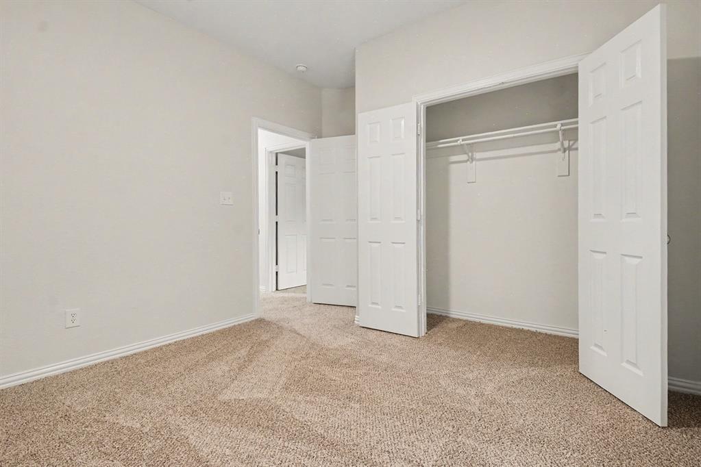 505 Creekside Drive Property Photo 20