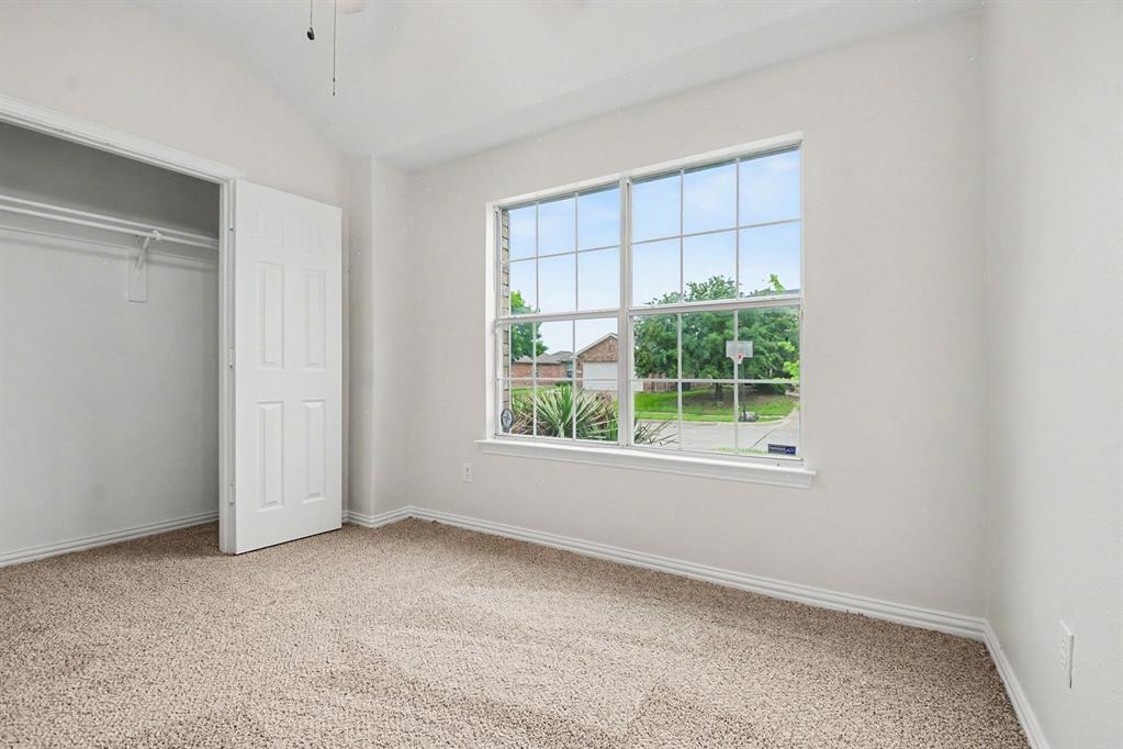 505 Creekside Drive Property Photo 22