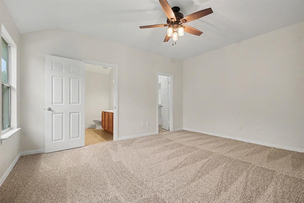 505 Creekside Drive Property Photo 24
