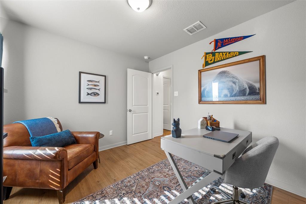 10708 Berwyn Drive Property Photo 12