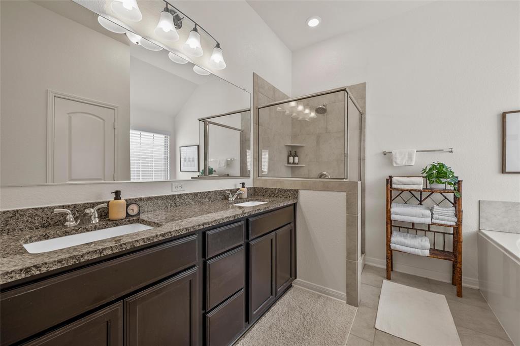 10708 Berwyn Drive Property Photo 19