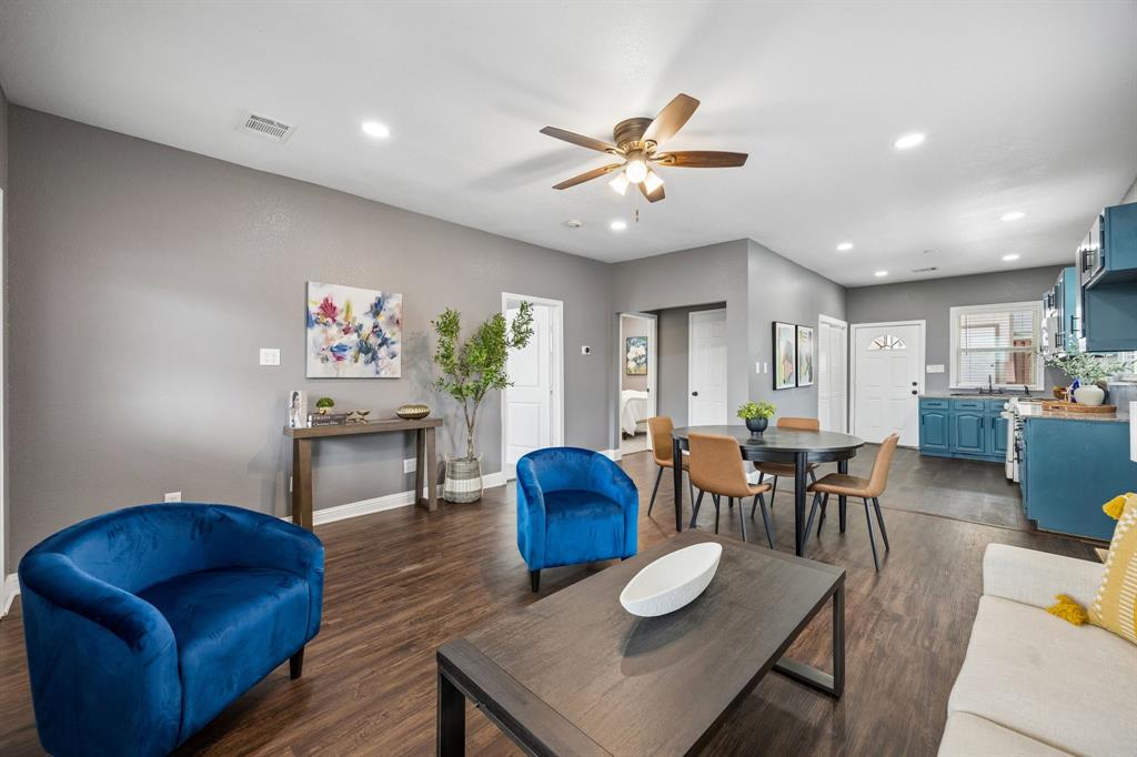 2505 Chester Avenue Property Photo 2