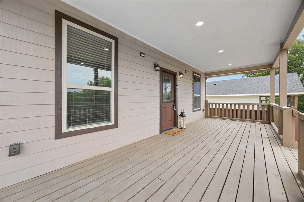 2505 Chester Avenue Property Photo 14