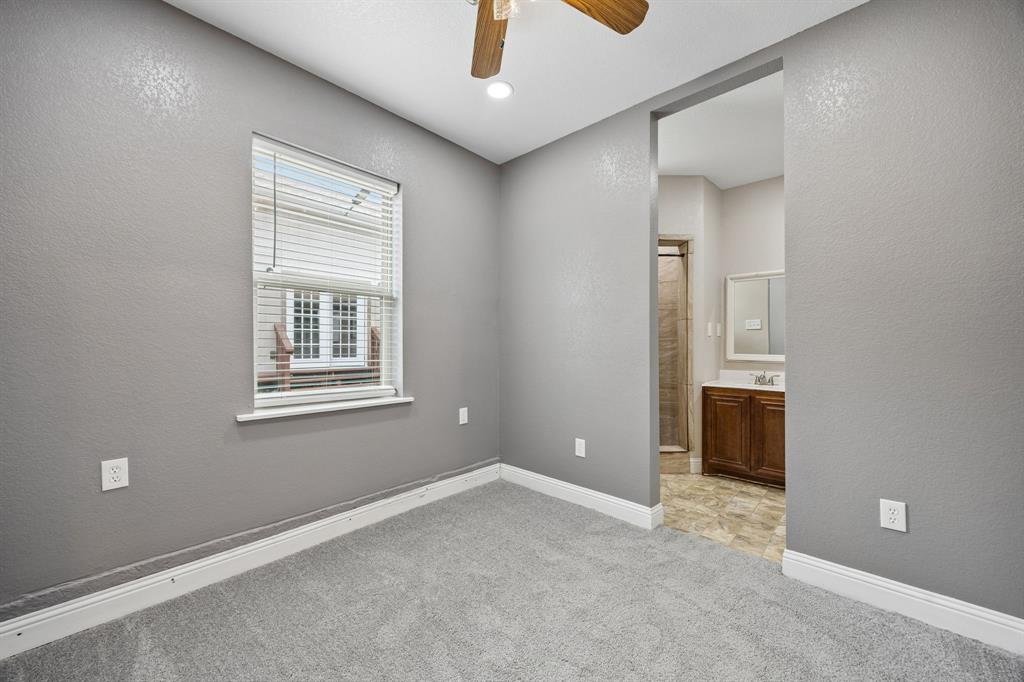 2505 Chester Avenue Property Photo 20