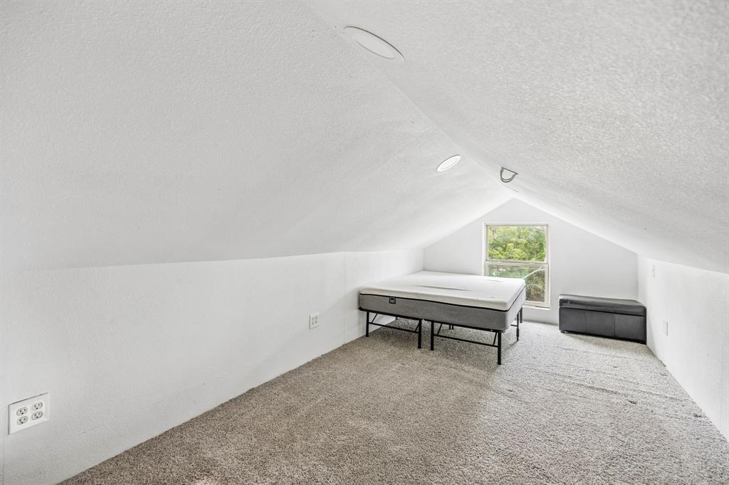 2505 Chester Avenue Property Photo 29