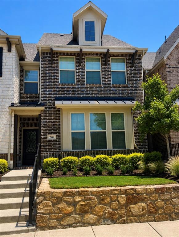 7849 Sunset Boulevard Property Photo 1
