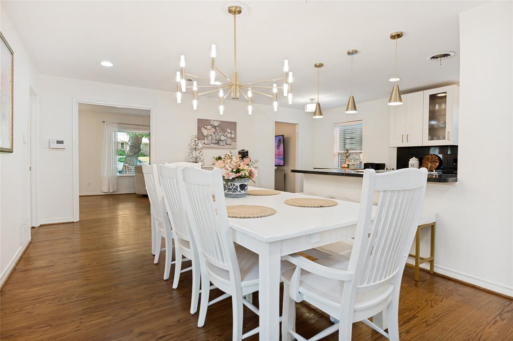 9020 Westbriar Drive Property Photo 13