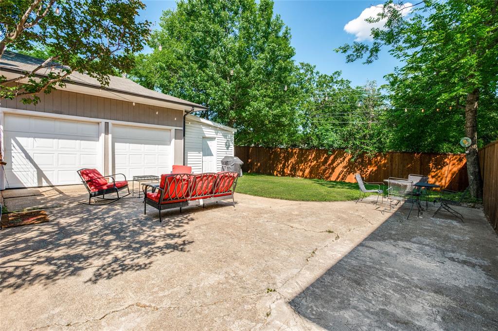 9020 Westbriar Drive Property Photo 27