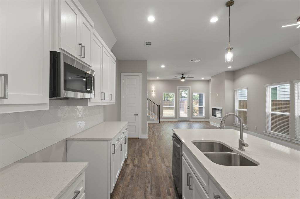 2811 Harston Street Property Photo 14