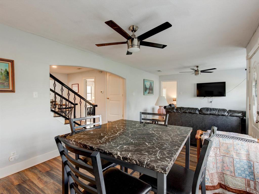 2801 W Biddison Street Property Photo 7