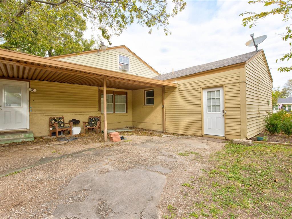 2801 W Biddison Street Property Photo 34