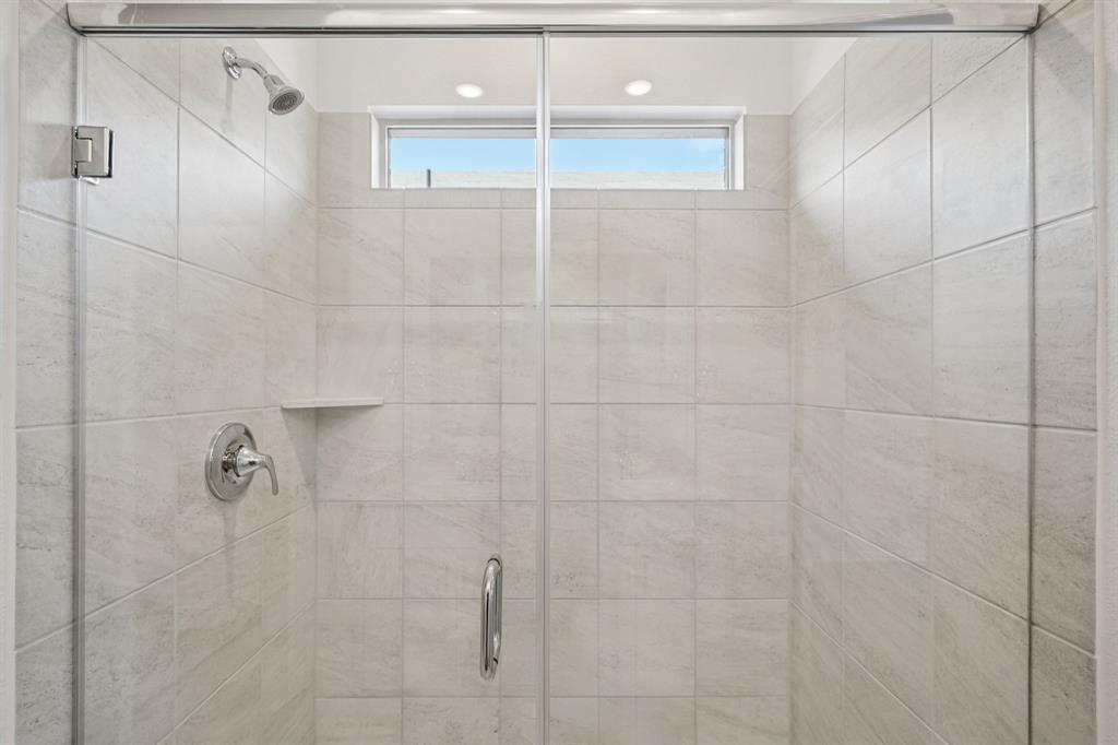3602 Bridgeport Drive Property Photo 14