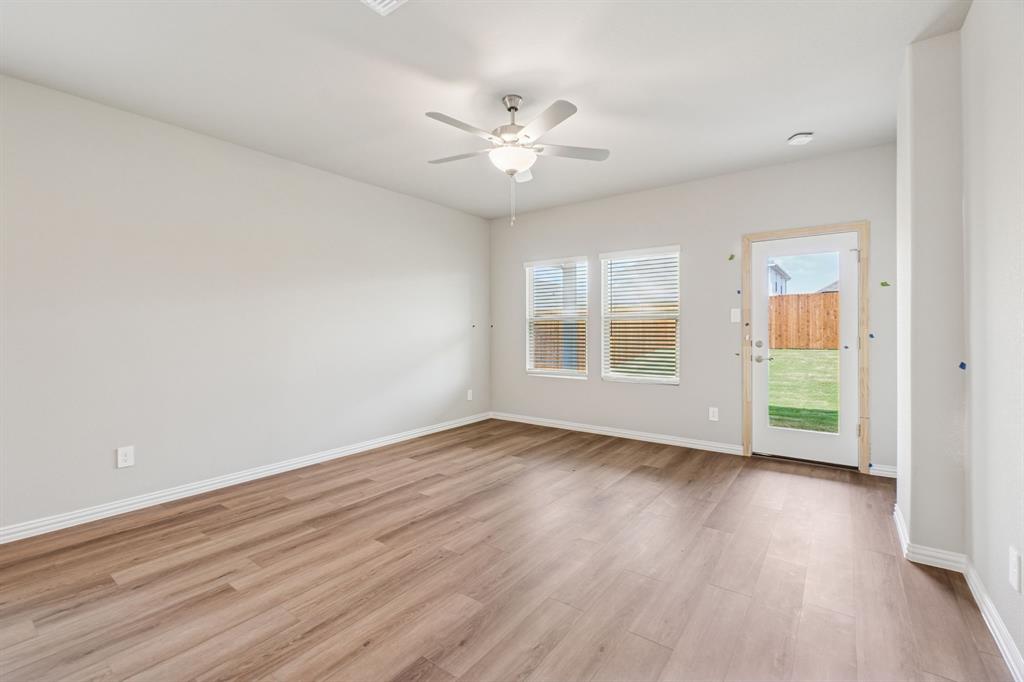 3524 Bridgeport Drive Property Photo 11