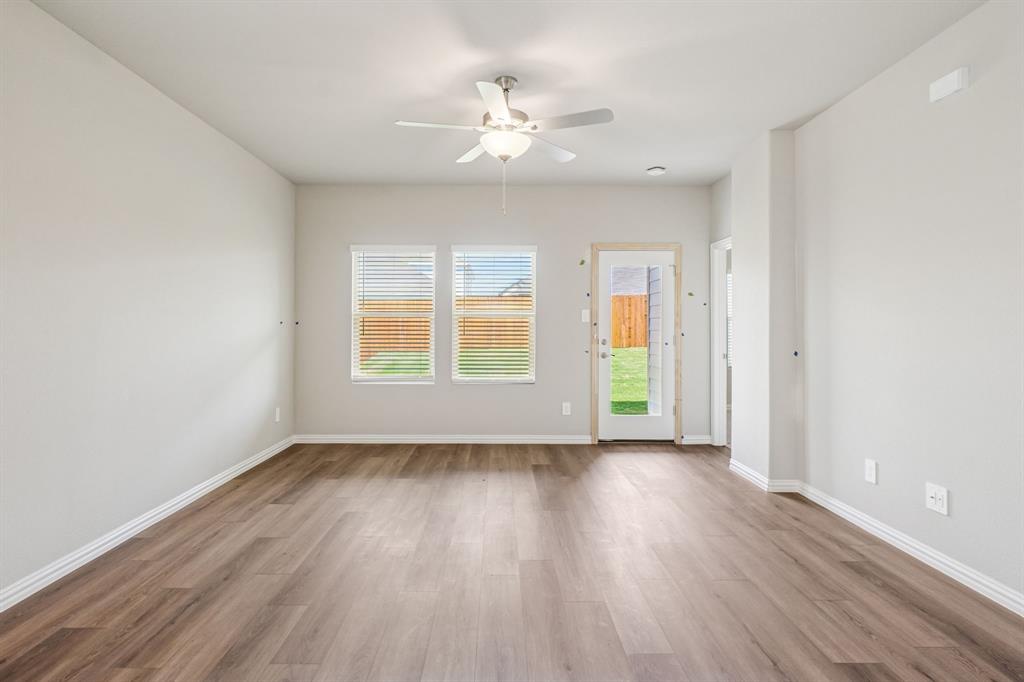 3524 Bridgeport Drive Property Photo 14