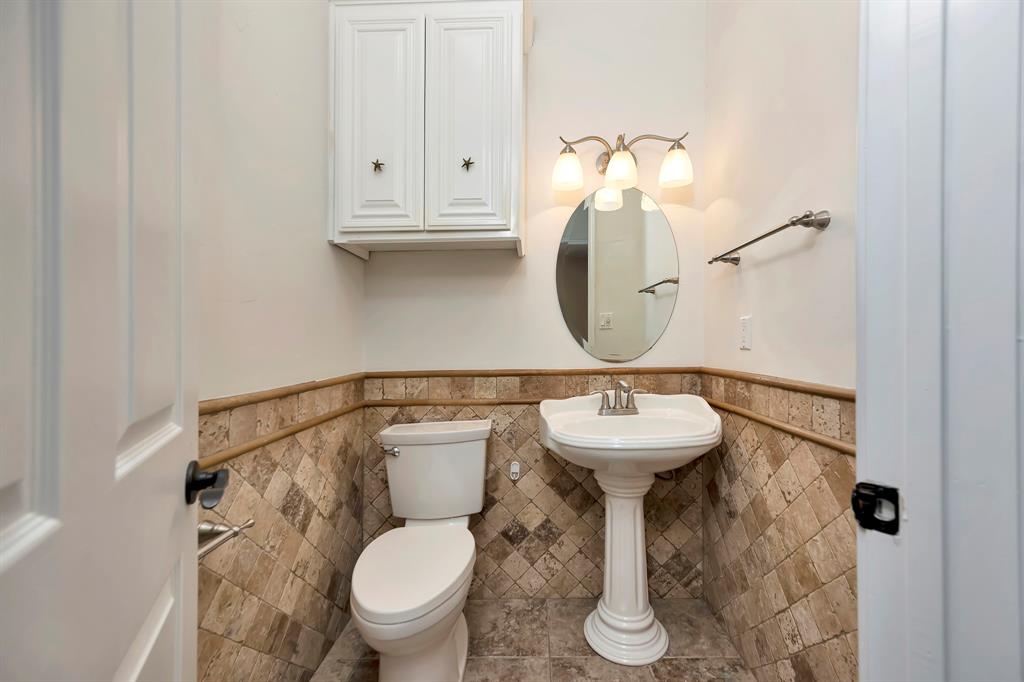 5520 White Settlement Road Property Photo 7