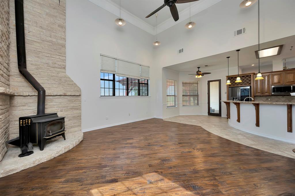 5520 White Settlement Road Property Photo 18