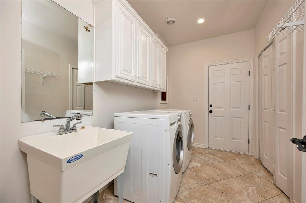 5520 White Settlement Road Property Photo 23
