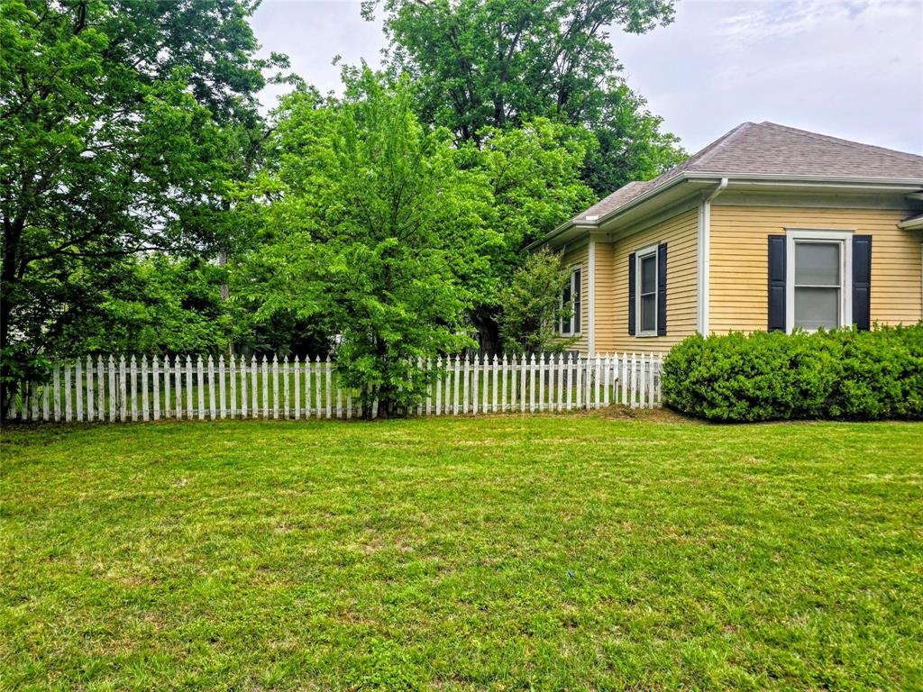 324 E Liberty Street Property Photo 17