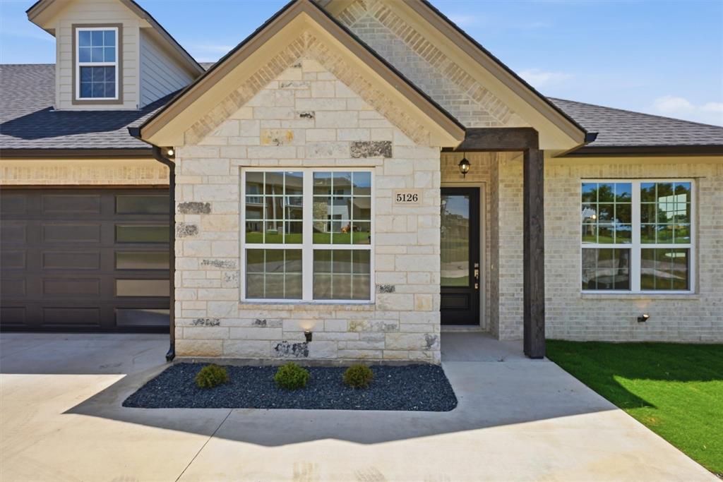 5126 Country Club Drive Property Photo 4