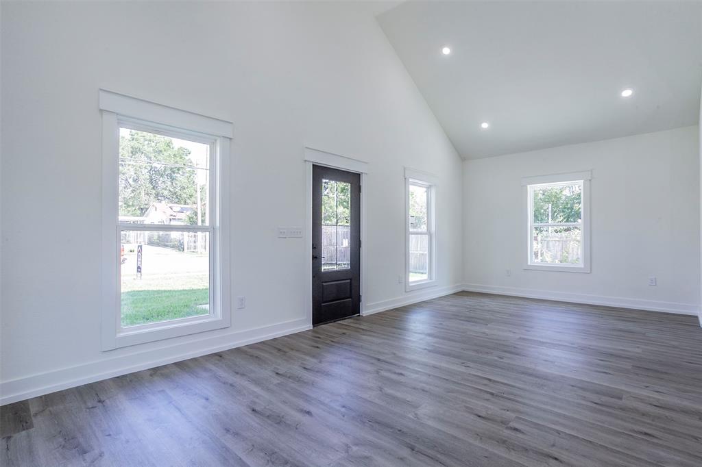 2608 Cleveland Avenue Property Photo 11
