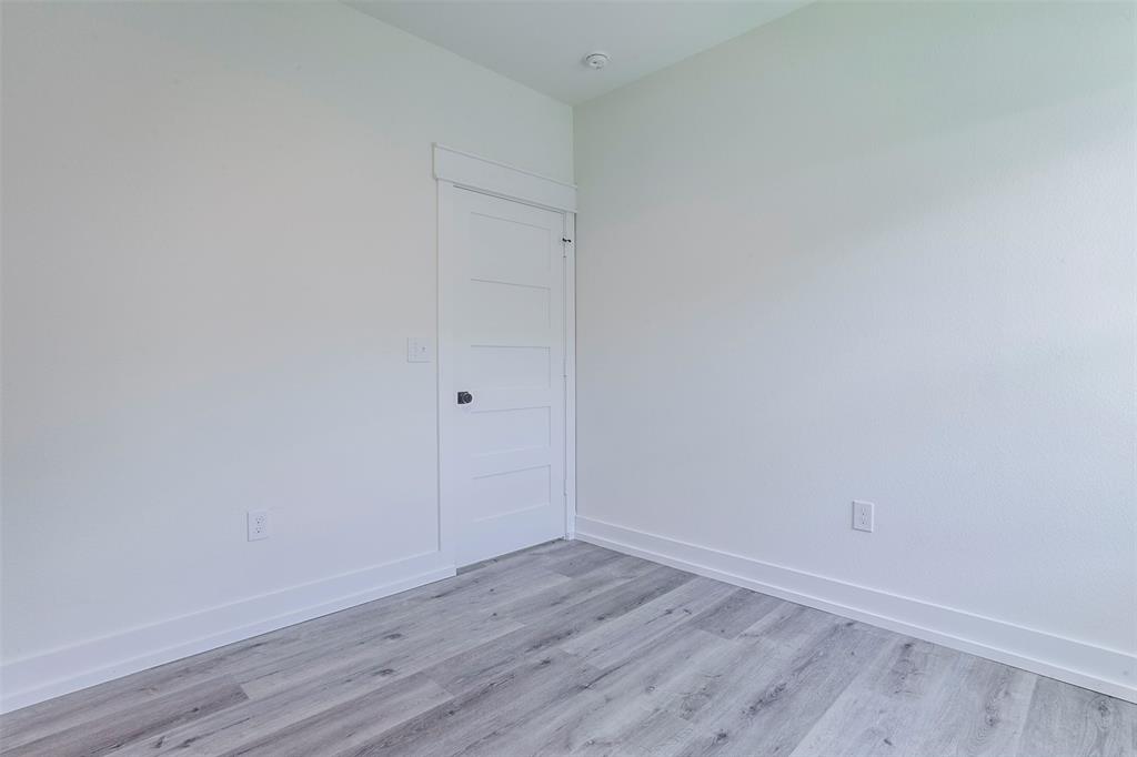 2608 Cleveland Avenue Property Photo 24