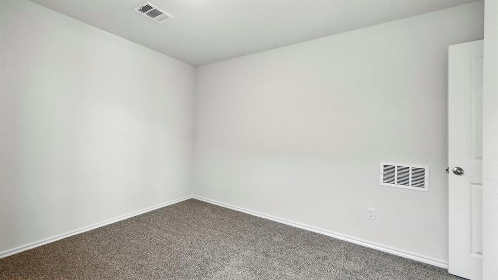 122 Pheasant Run Property Photo 15