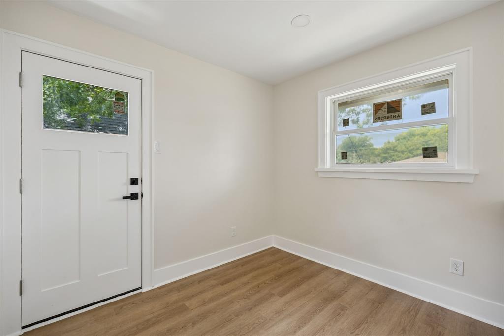 10517 Wyatt Street Property Photo 15